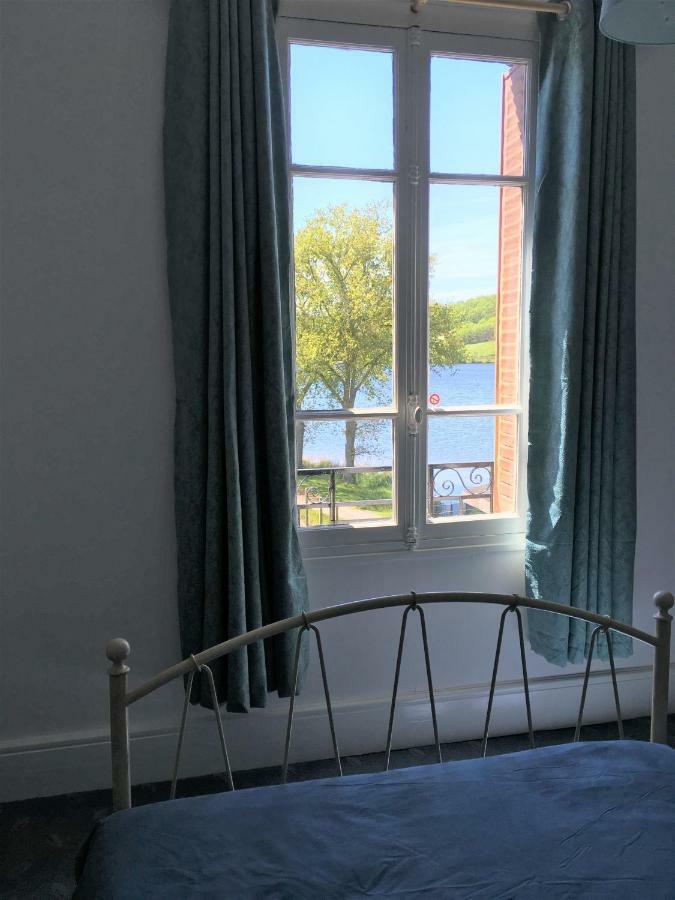 Bar Le Lac Bessines-sur-Gartempe ภายนอก รูปภาพ